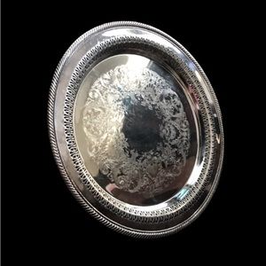 Vintage WM Rogers Silver Plated Round Ornate Serving  Platter / 12 3/8" / 160